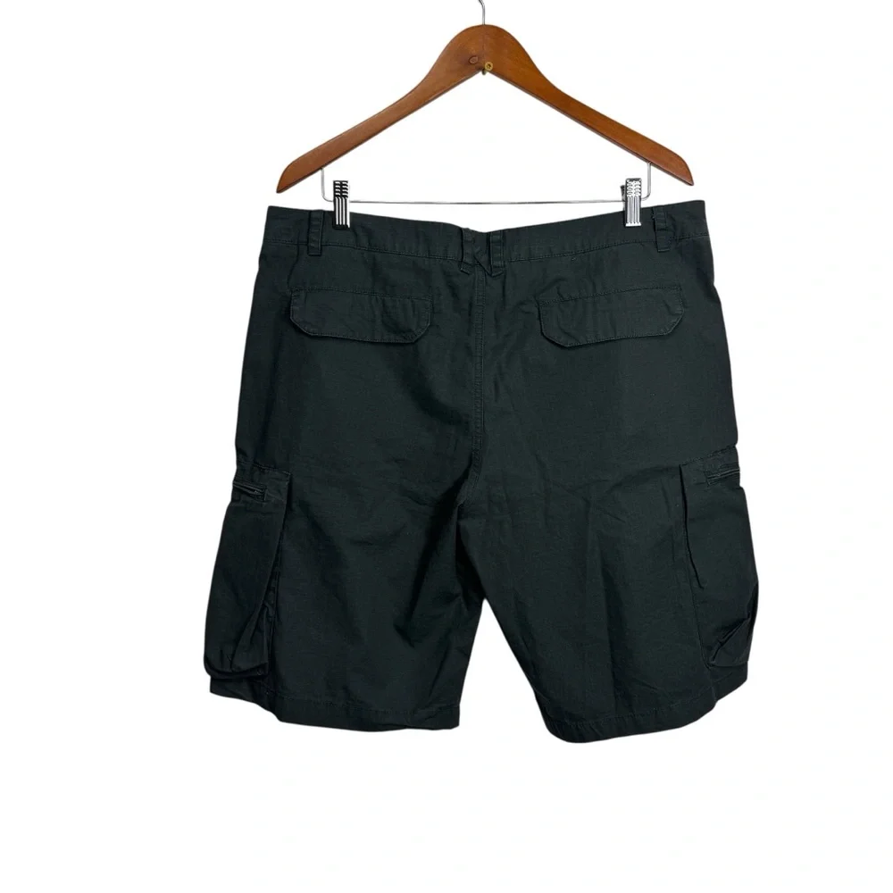 Nike Men's Dark Cargo Shorts Rip Stop Fabric Gray 36